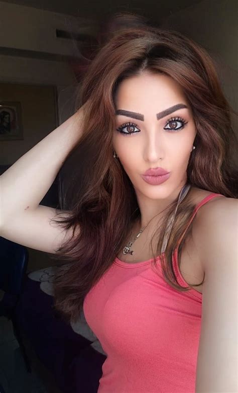 escort araba  27 years old Lebanese escort from Amman Jordan with black hair green colour eyes D cup size boobs 66kg 168cm tall